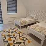 Guest House Green Field